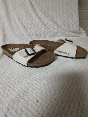 Birkenstock Madrid White Patent Sandals Size 38 / 7